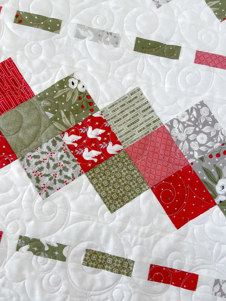 Journeys Fat Quarter Quilt Pattern - All Free Ck